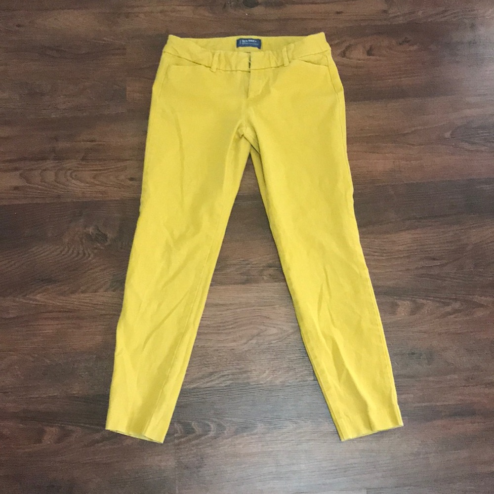 Size 2 Mustard chino pants